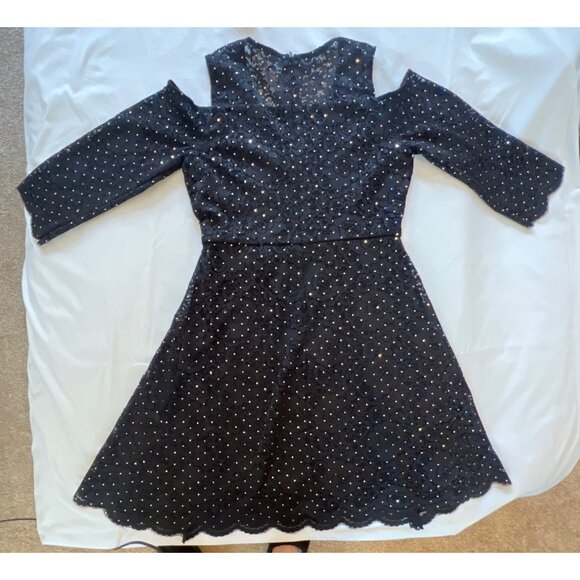 Black Lace Cold Shoulder Dress With Rhinestone Detail Scalloped Hem & Zipper Clo - Picture 5 of 6